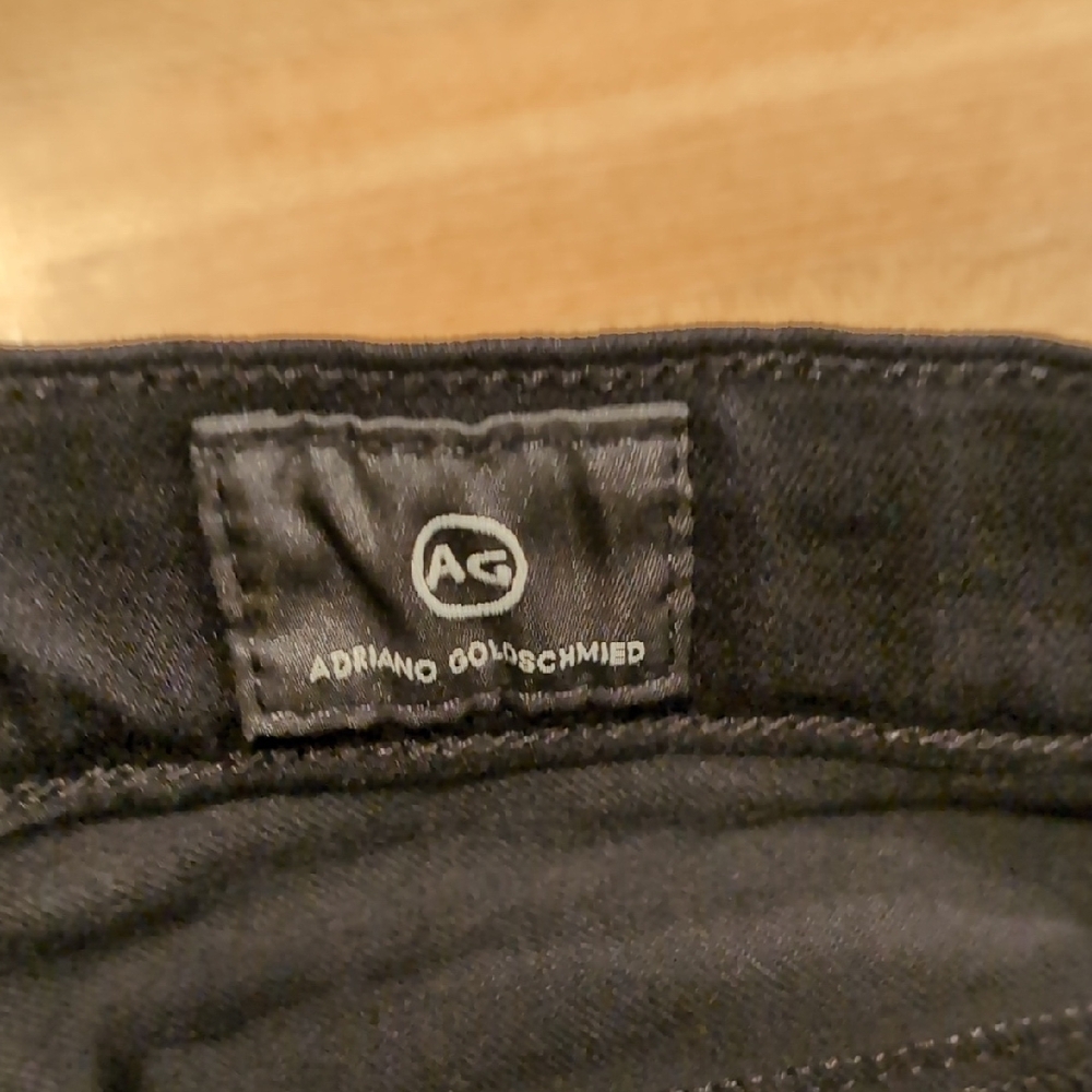 Ag Adriano Goldschmied Black Cropped Jeans - Picture 9 of 9